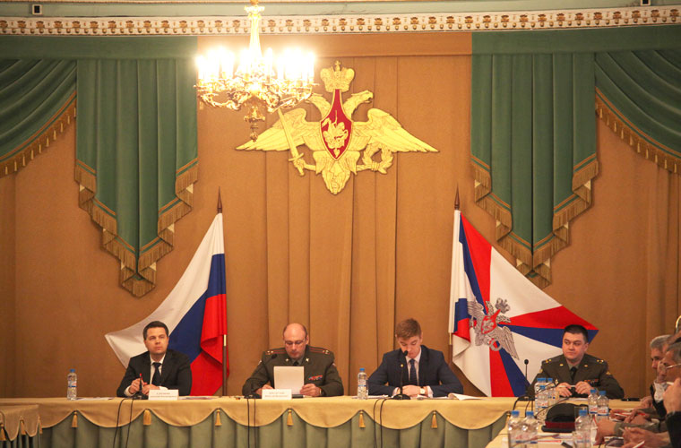 АРМИЯ-2015